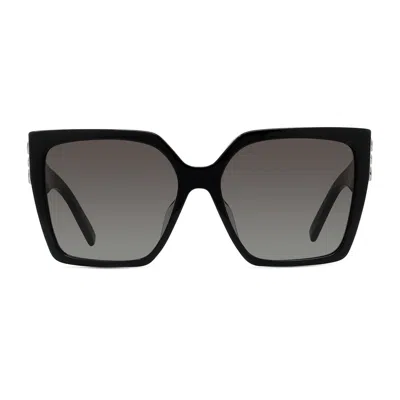 【関税＆送料込み】Givenchy Gv40056U 4G Sunglasses Givenchy Gv40056u 4g Sunglasses In Black | ModeSens