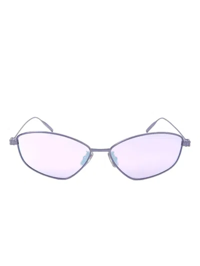 Givenchy Gv40059 Cat-eye Sunglasses In Metallic