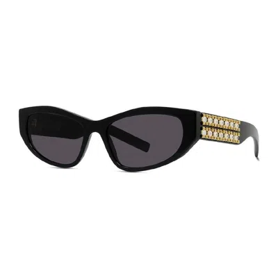 Givenchy Gv40078i01a Sunglasses In Black