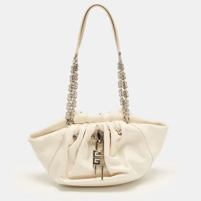 Pre-owned Givenchy Kenny Off White Leather Shoulder Bag