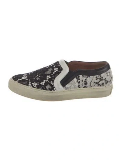 Pre-owned Givenchy Lace Lace Pattern Sneakers In Black/white