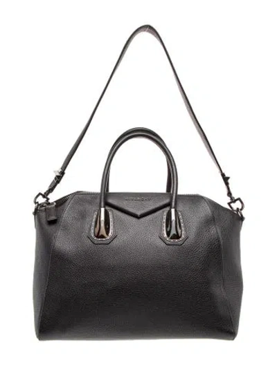 Pre-owned Givenchy Leather Antigona Bag In Black