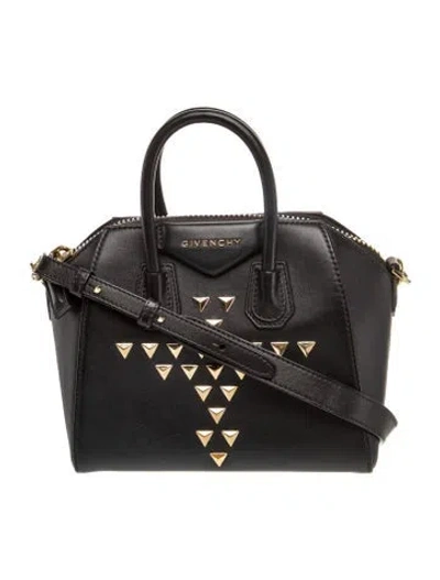 Pre-owned Givenchy Leather Antigona In Black
