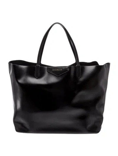 Pre-owned Givenchy Leather Antigona Large In Black
