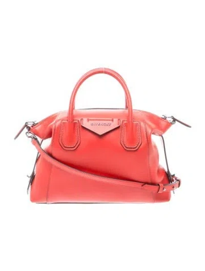 Pre-owned Givenchy Leather Antigona In Red