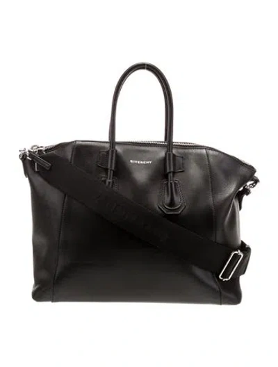 Pre-owned Givenchy Leather Antigona Sport In Black