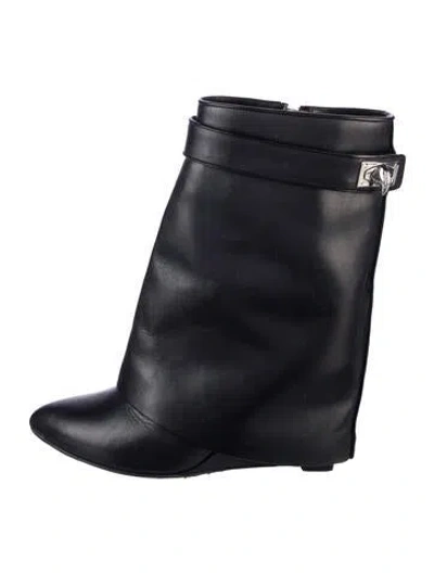 Pre-owned Givenchy Leather Boots In Black