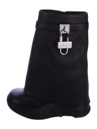 Pre-owned Givenchy Leather Boots In Black