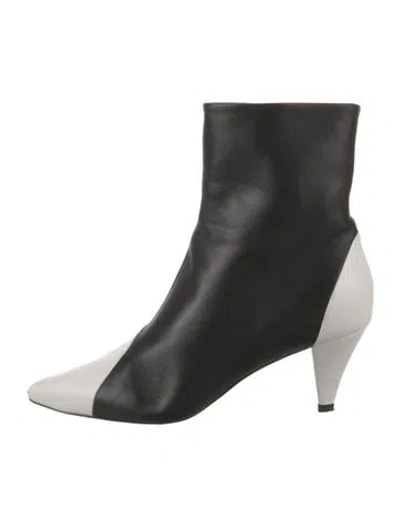 Pre-owned Givenchy Leather Boots In Black
