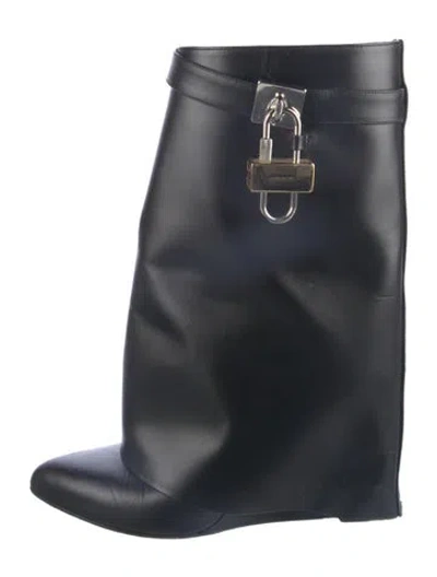 Pre-owned Givenchy Leather Boots In Black