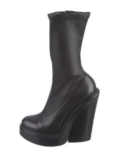 Pre-owned Givenchy Leather Boots In Black