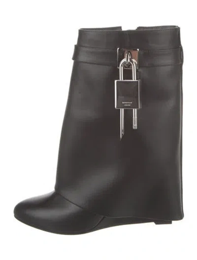 Pre-owned Givenchy Leather Boots In Black