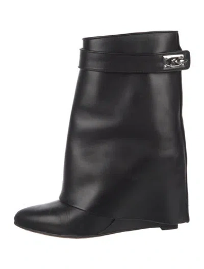 Pre-owned Givenchy Leather Boots In Black