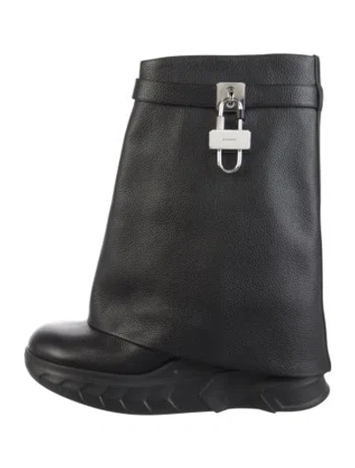 Pre-owned Givenchy Leather Boots In Black