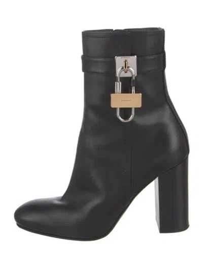 Pre-owned Givenchy Leather Boots In Black