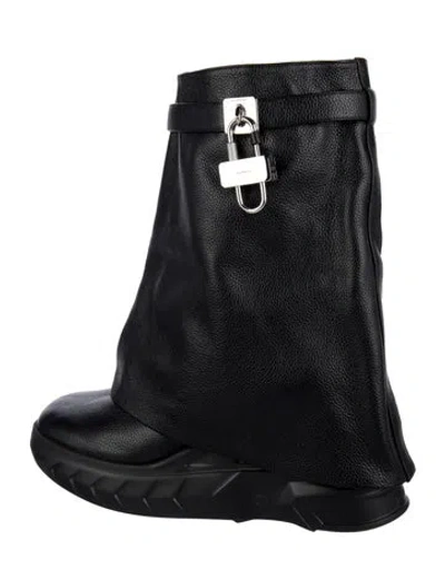Pre-owned Givenchy Leather Boots In Black