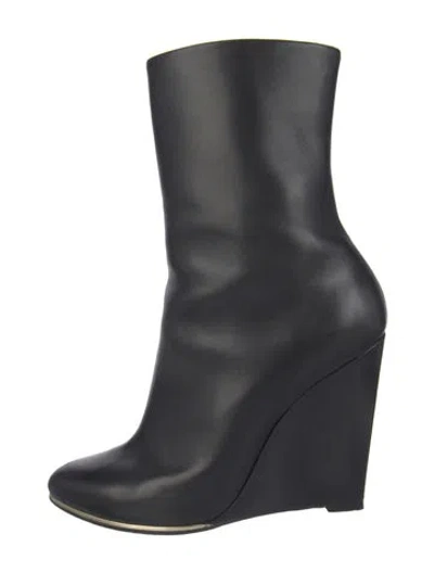 Pre-owned Givenchy Leather Boots In Black