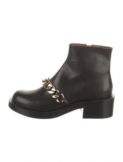 Pre-owned Givenchy Leather Chain-link Accents Boots In Black