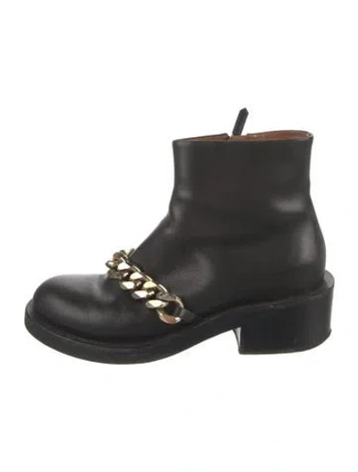 Pre-owned Givenchy Leather Chain-link Accents Boots In Black