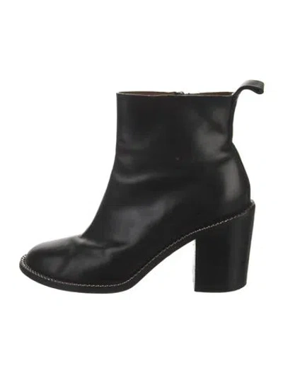 Pre-owned Givenchy Leather Chain-link Accents Boots In Black