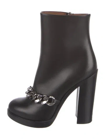 Pre-owned Givenchy Leather Chain-link Accents Boots In Black