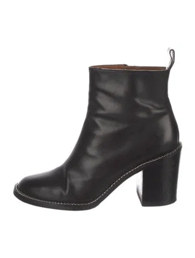 Pre-owned Givenchy Leather Chain-link Accents Boots In Black