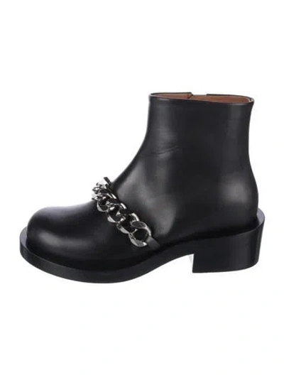 Pre-owned Givenchy Leather Chain-link Accents Boots In Black