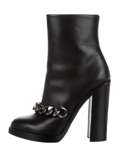 Pre-owned Givenchy Leather Chain-link Accents Boots In Black