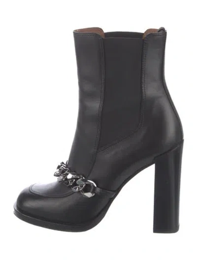 Pre-owned Givenchy Leather Chain-link Accents Chelsea Boots In Black