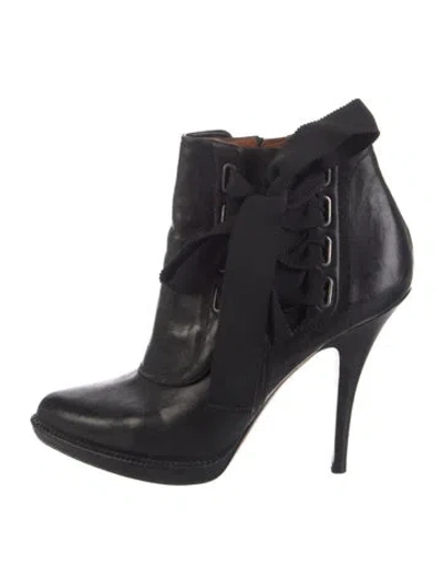 Pre-owned Givenchy Leather Chelsea Boots In Black