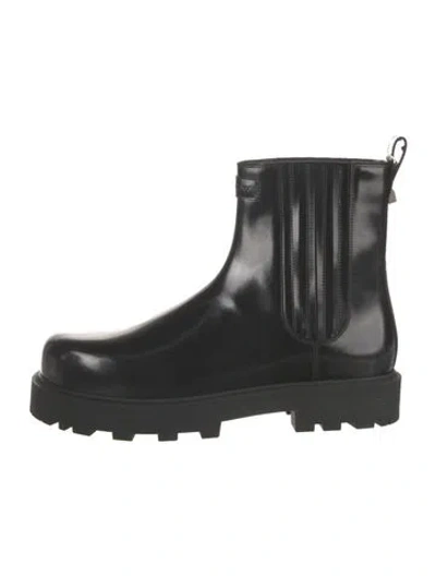Pre-owned Givenchy Leather Chelsea Boots In Black