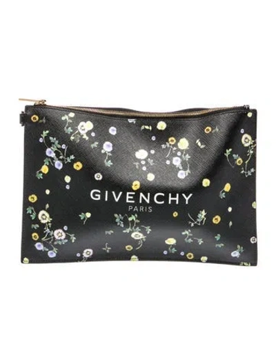 Pre-owned Givenchy Leather Clutch In Black