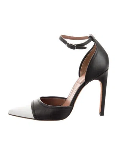 Pre-owned Givenchy Leather Colorblock Pattern Pumps In Black/white
