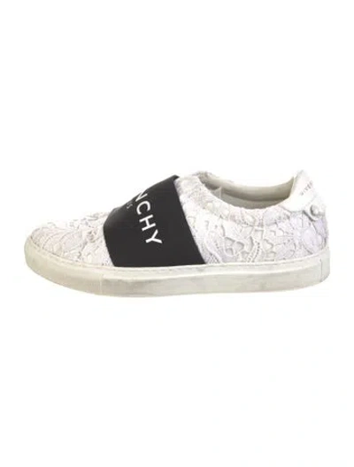 Pre-owned Givenchy Leather Colorblock Pattern Sneakers In White