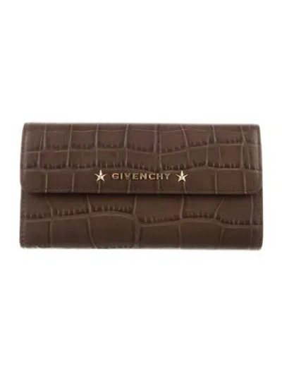 Pre-owned Givenchy Leather Continental Wallet In Green