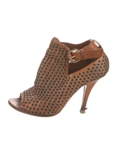 Pre-owned Givenchy Leather Cutout Accent Pumps In Brown