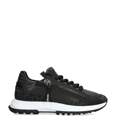 Givenchy Spektre Runner Low-top Sneakers In Black