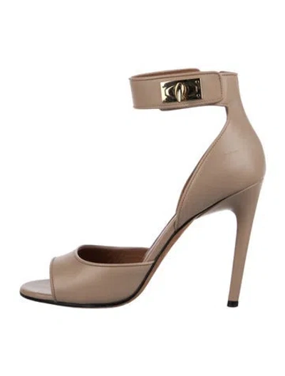 Pre-owned Givenchy Leather D'orsay Pumps In Gray