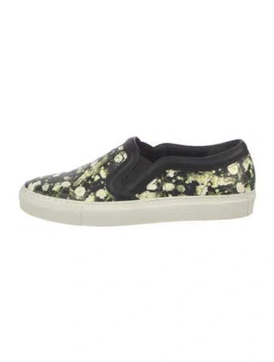 Pre-owned Givenchy Leather Floral Print Loafers In Black