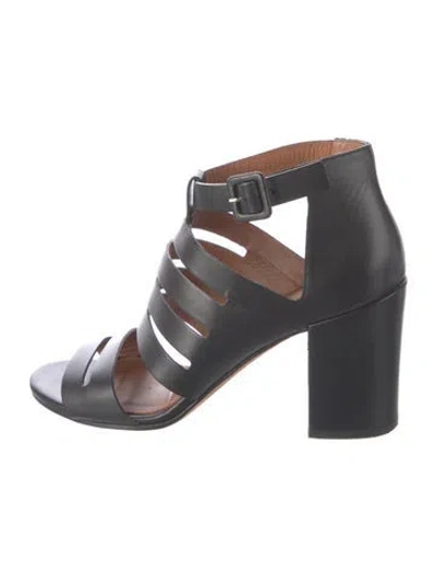 Pre-owned Givenchy Leather Gladiator Sandals In Black