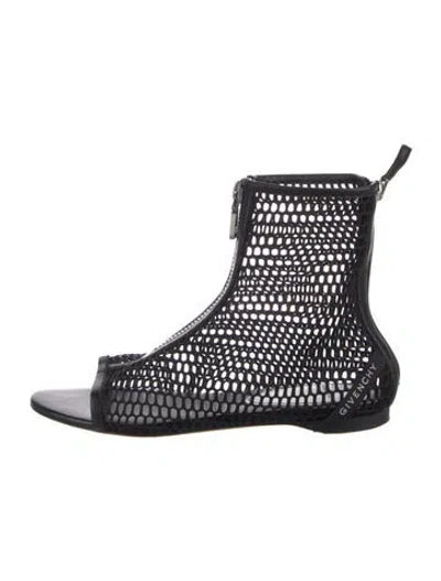 Pre-owned Givenchy Leather Gladiator Sandals In Black