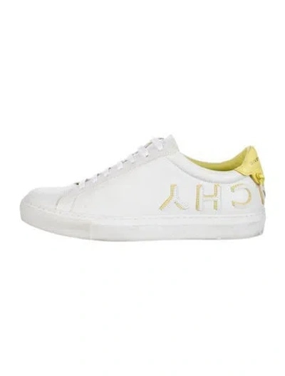 Pre-owned Givenchy Leather Graphic Print Athletic Sneakers In White