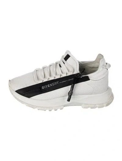 Pre-owned Givenchy Leather Graphic Print Chunky Sneakers In White