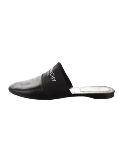Pre-owned Givenchy Leather Graphic Print Mules In Silver