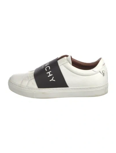 Pre-owned Givenchy Leather Graphic Print Sneakers In Black/white