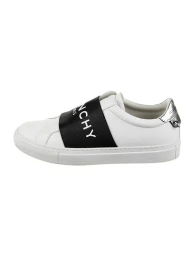 Pre-owned Givenchy Leather Graphic Print Sneakers In Black/white