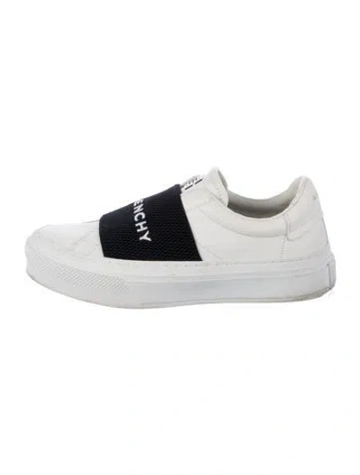 Pre-owned Givenchy Leather Graphic Print Sneakers In Silver/white