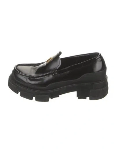 Pre-owned Givenchy Leather Loafers In Black