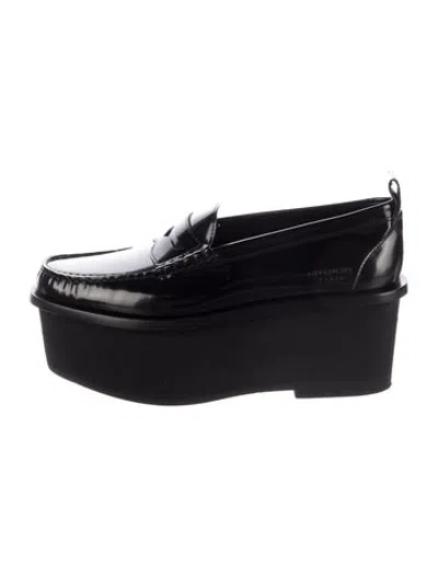 Pre-owned Givenchy Leather Loafers In Black