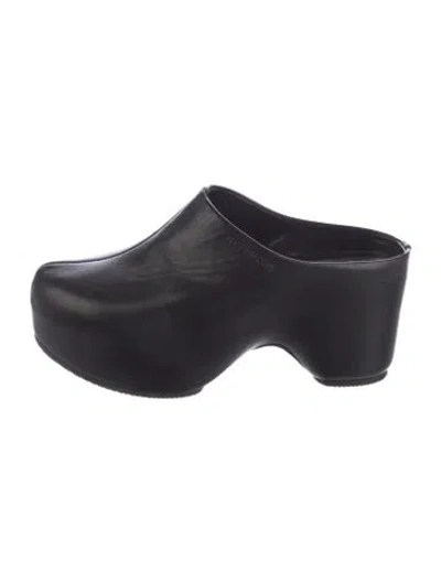 Pre-owned Givenchy Leather Mules In Black